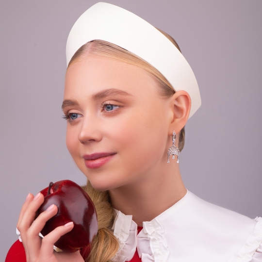 Серьги из серебра с фианитами