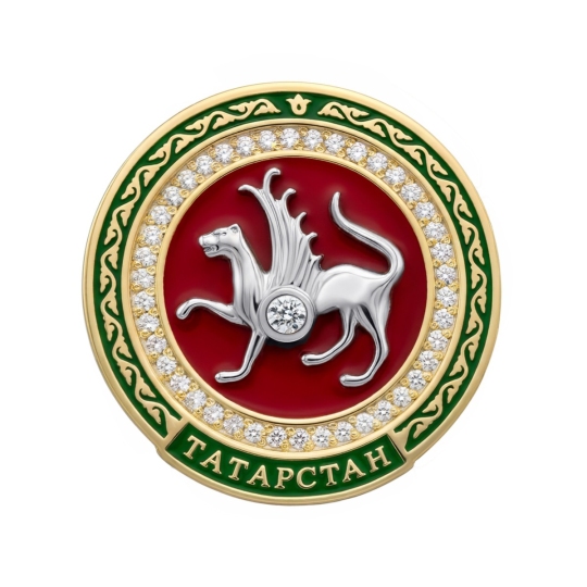 Значок из серебра с позолотой, эмалью и фианитами 