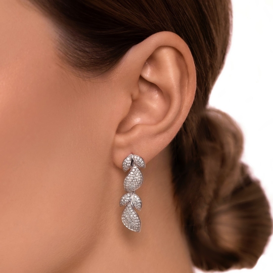 Серьги из серебра с фианитами