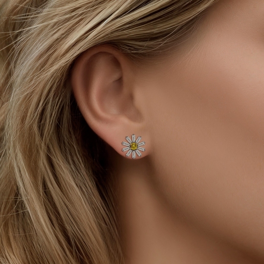 Серьги из серебра с фианитами