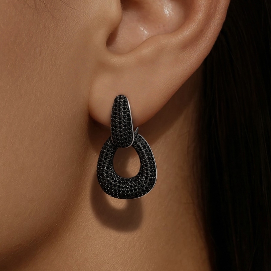 Серьги из серебра с фианитами
