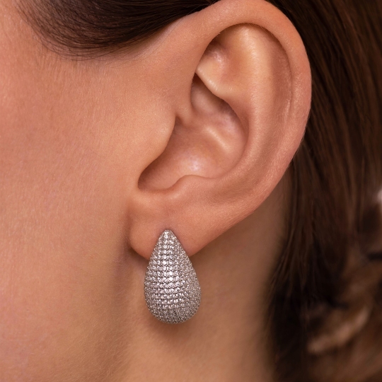 Серьги из серебра с фианитами