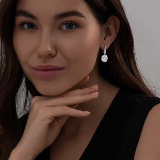 Серьги из серебра с фианитами