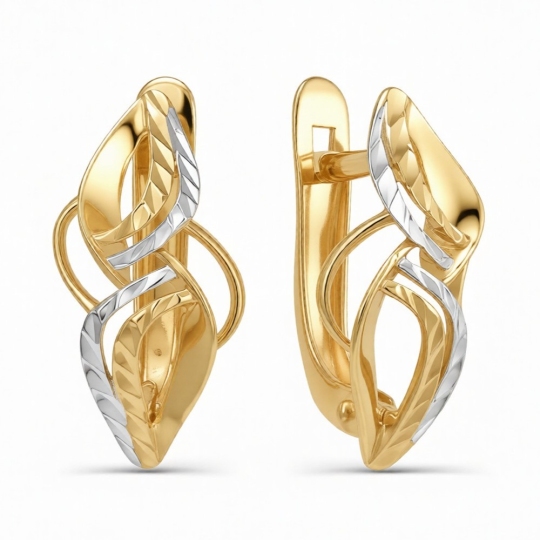 Серьги из золота с алмазной гранью