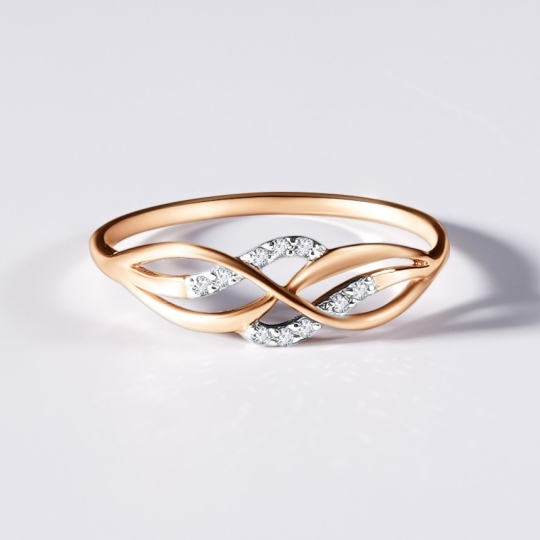 Кольцо из золота с фианитами