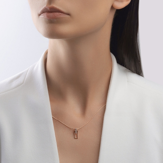 Подвеска из золота с бриллиантами