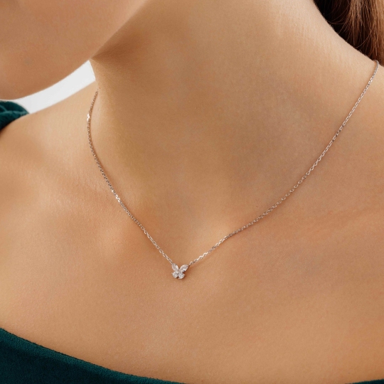 Колье из серебра с фианитами