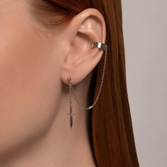Одиночная серьга из серебра